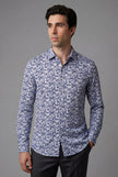 La chemise Roger Beau-fils - plan americain