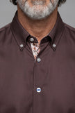 La chemise André Beau-fils - col en gros plan