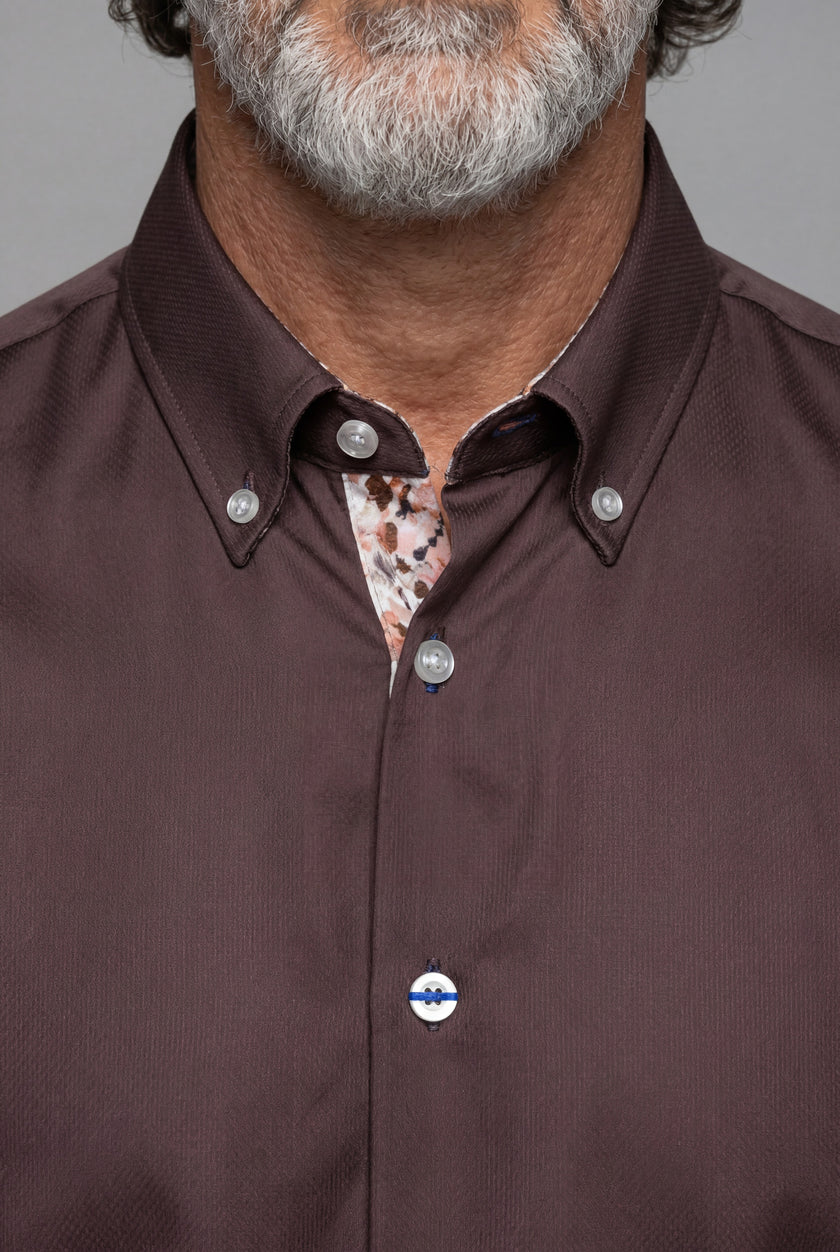 La chemise André Beau-fils - col en gros plan